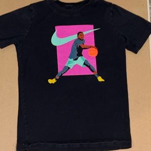 Nike Kyrie Shirt